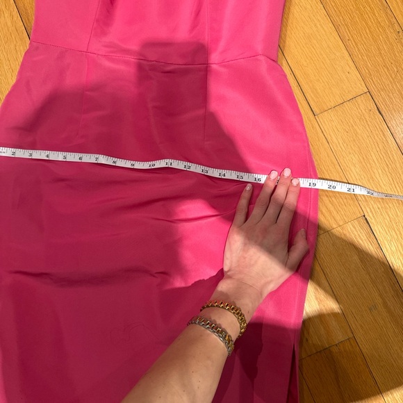 Frascara Amore Off Shoulder Fuchsia Silk Midi Dress | $1200 CAD Retail | - Picture 9 of 11